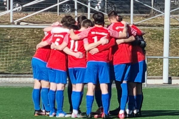 Die SGB gewinnt mit 2:1 gegen den FC Marxheim
